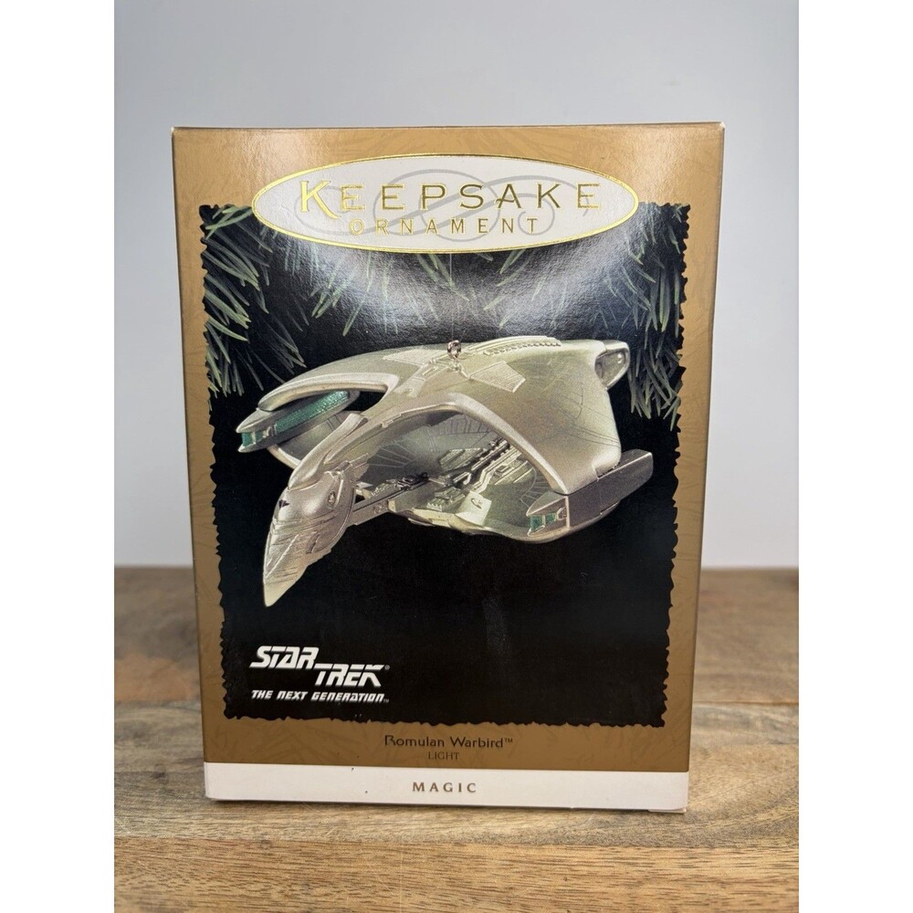 Vintage 1995 Hallmark Keepsake Star Trek Next Gen Romulan Warbird Light - NIB